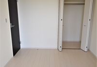 南町第３-１号棟 洋室２クローゼット