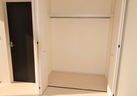 旭町 1号棟 洋室１クローゼット