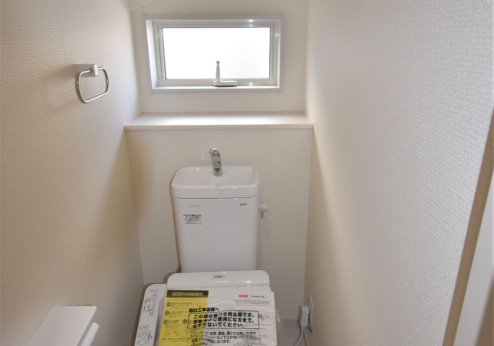 旭町 ２号棟 １Fトイレ 