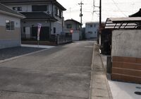 三杉町第6 3号棟 南西側道路