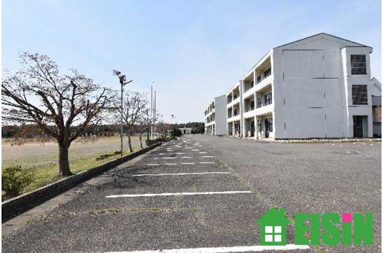 古河市　三和東中学校