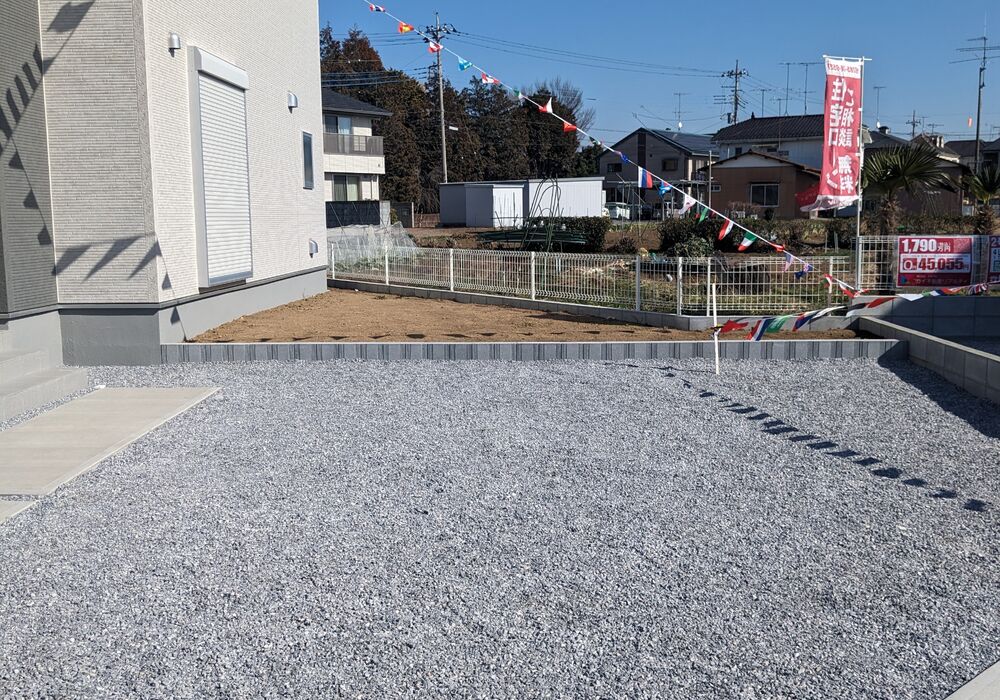 駐車スペース・庭
