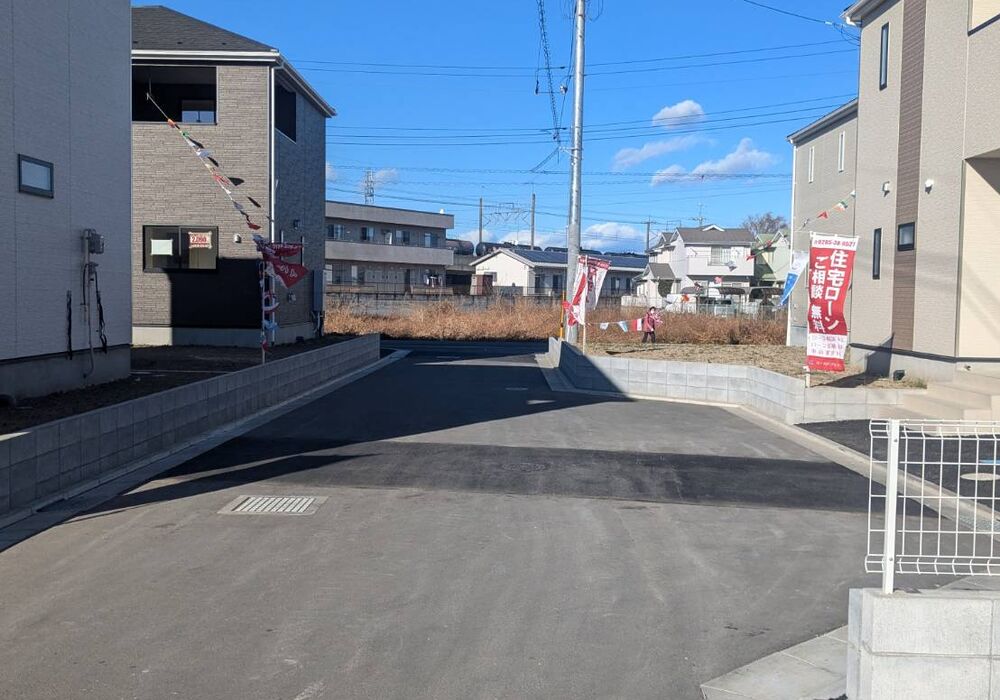 西側道路