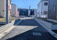 東側道路
