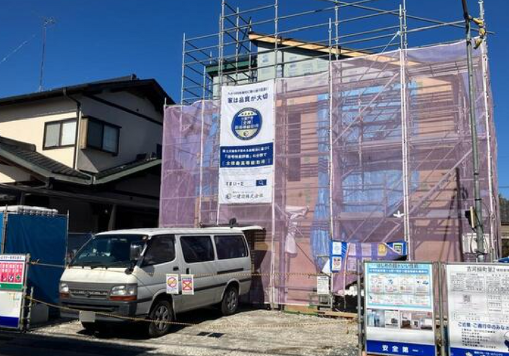 外観 建築中